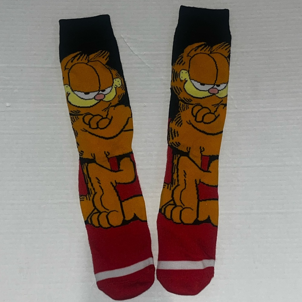 #25 Garfield Cartoon Socks - Black and Orange - Picture 4 of 4